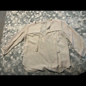 XS white loft shirt
